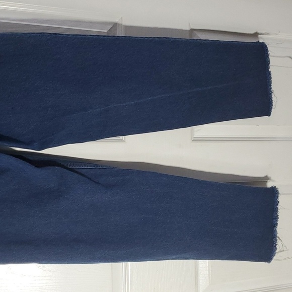 ZARA The New Daddy Straight Leg Raw Hem Jeans Size 6 - Picture 9 of 16